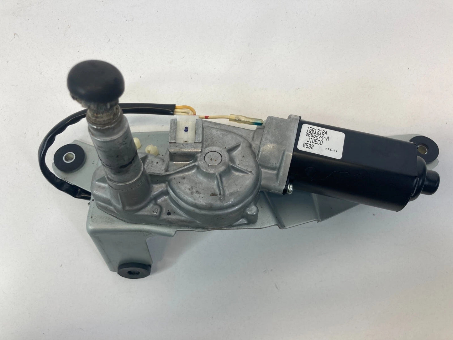 2006 PONTIAC TORRENT REAR WINDSHIELD WIPER MOTOR ASSEMBLY OEM FACTORY 15813164