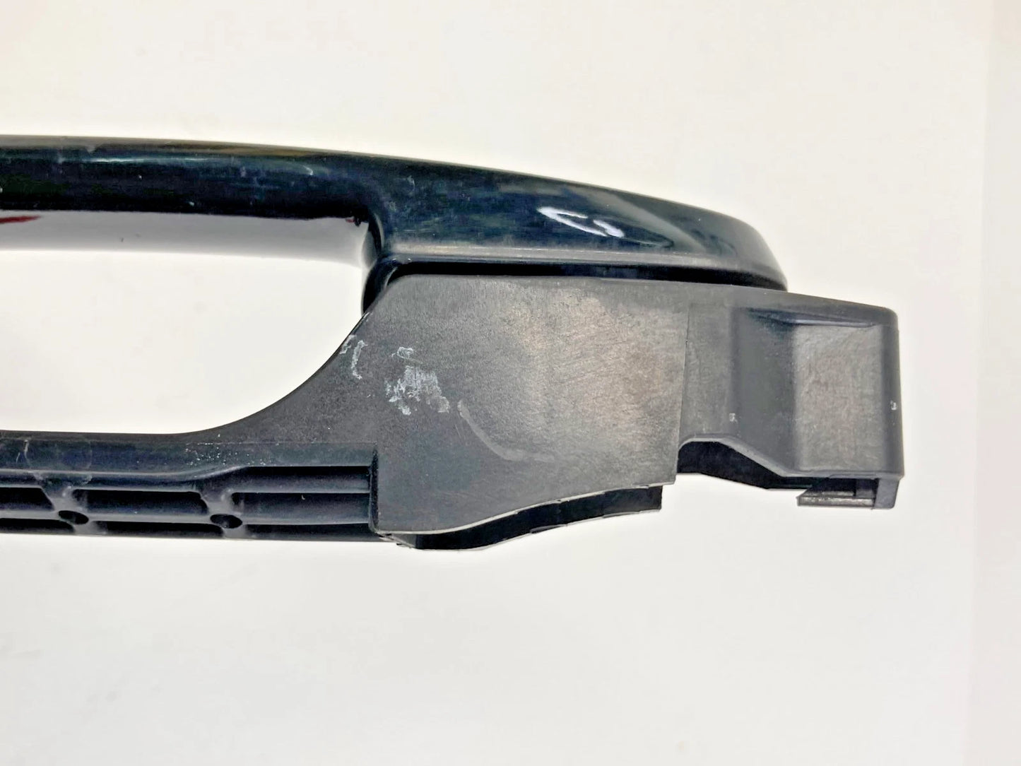 04-08 TOYOTA SOLARA COUPE FRONT RIGHT PASSENGER SIDE EXTERIOR DOOR HANDLE OEM