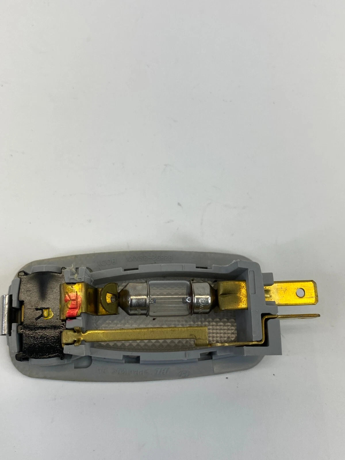 2013-2018 HYUNDAI SANTA FE ROOF SUNVISOR DOME MAP LAMP VANITY LIGHT 92892-3SXXX