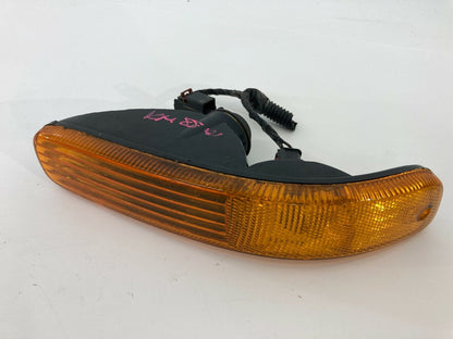 2002 2003 2004 Jeep Liberty Right Side Turn Signal Marker Light Lamp 55155910AC