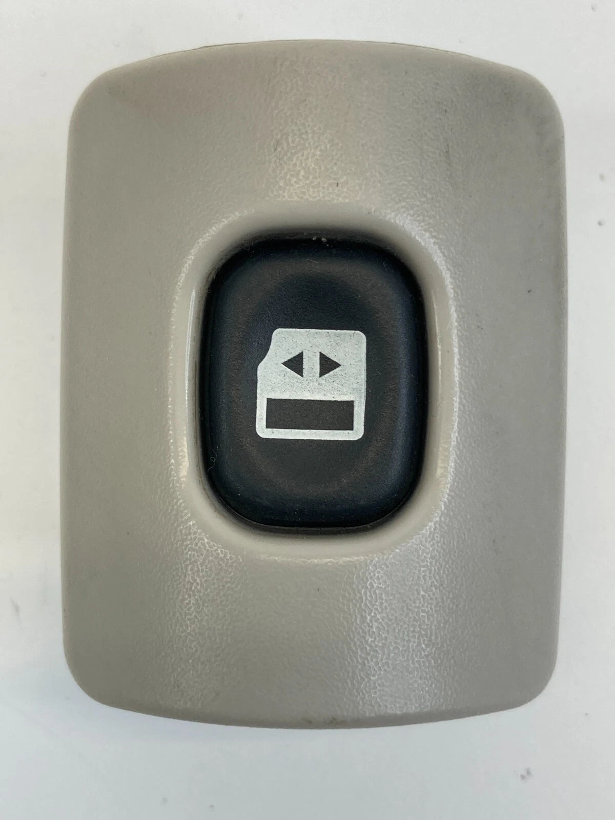 2009-2014 VOLKSWAGEN ROUTAN REAR RIGHT SIDE POWER SLIDING DOOR CONTROL SWITCH