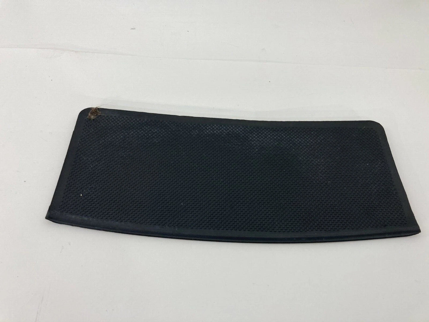 2003 2004 2005 2006 KIA SORENTO DASH RUBBER MAT LINER INSERT PANEL COVER OEM