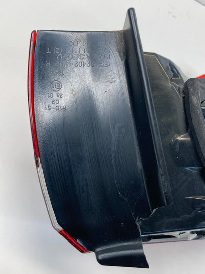 2012-2017 KIA RIO SEDAN REAR RIGHT PASSENGER OUTER TAILLIGHT LAMP 92402-1W0 OEM