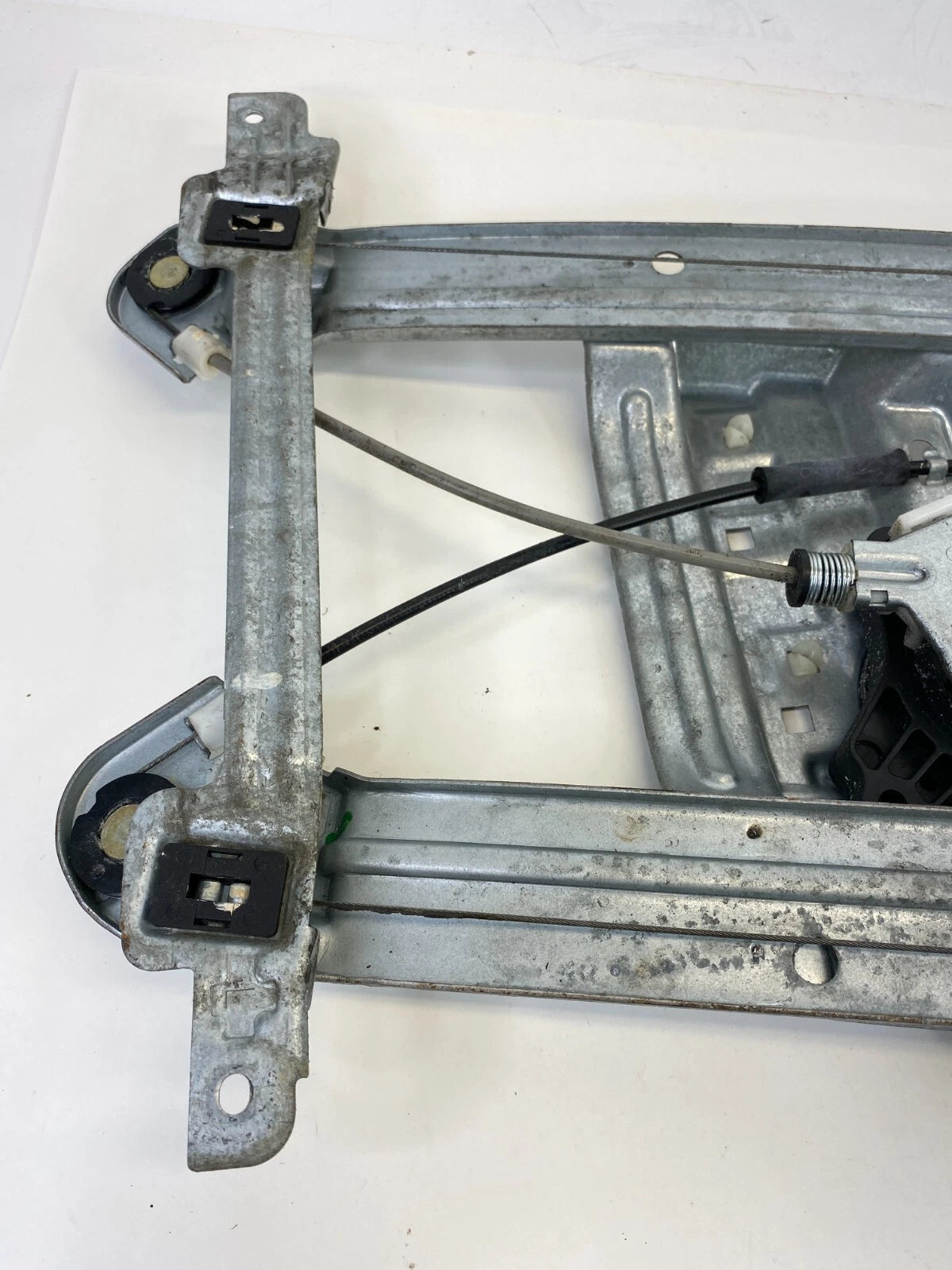 2004-2012 MITSUBISHI GALANT FRONT LEFT POWER DOOR WINDOW MOTOR W/ REGULATOR OEM