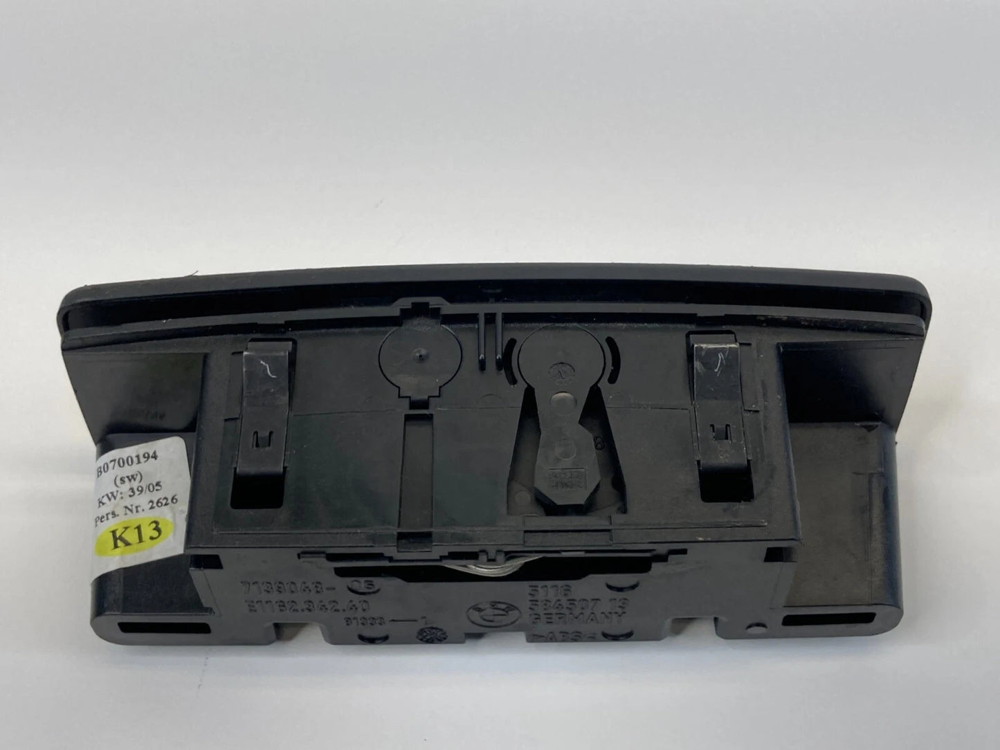 2006 BMW 330I 330XI 325XI 325I REAR CENTER CONSOLE STORAGE ASHTRAY 116234240 OEM