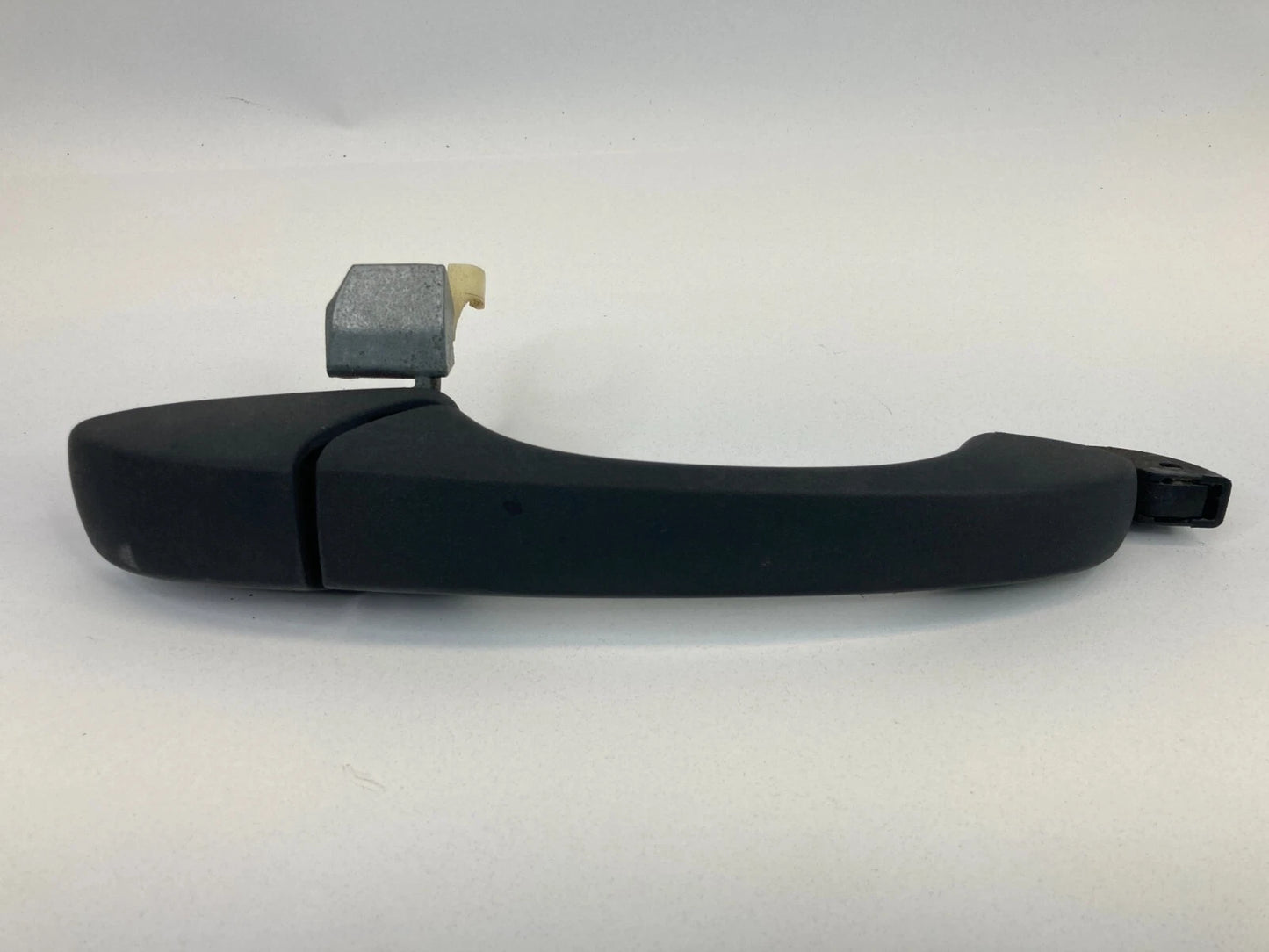 2007-2012 DODGE CALIBER REAR RIGHT SIDE EXTERIOR OUTER BACK DOOR HANDLE OEM