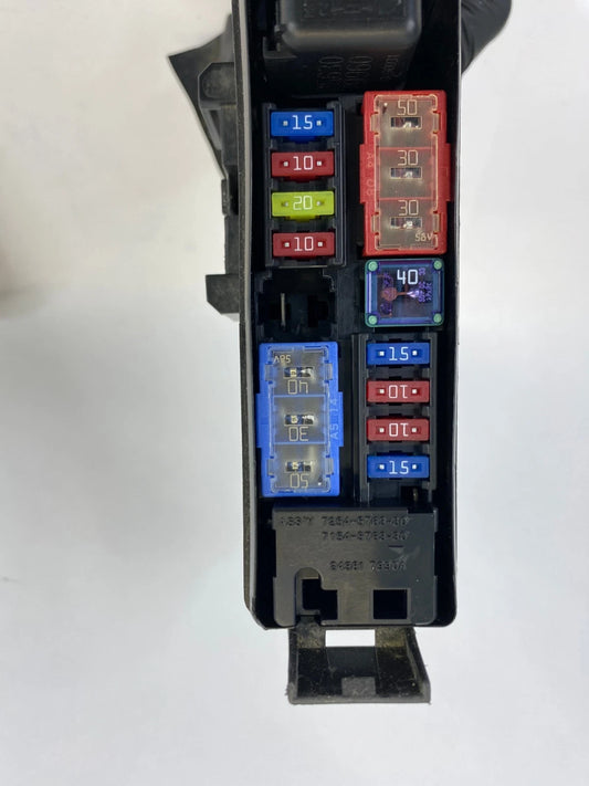2008-2013 INFINITI G37 ENGINE BAY BATTERY FUSE RELAY BOX MODULES OEM 24381-7990A