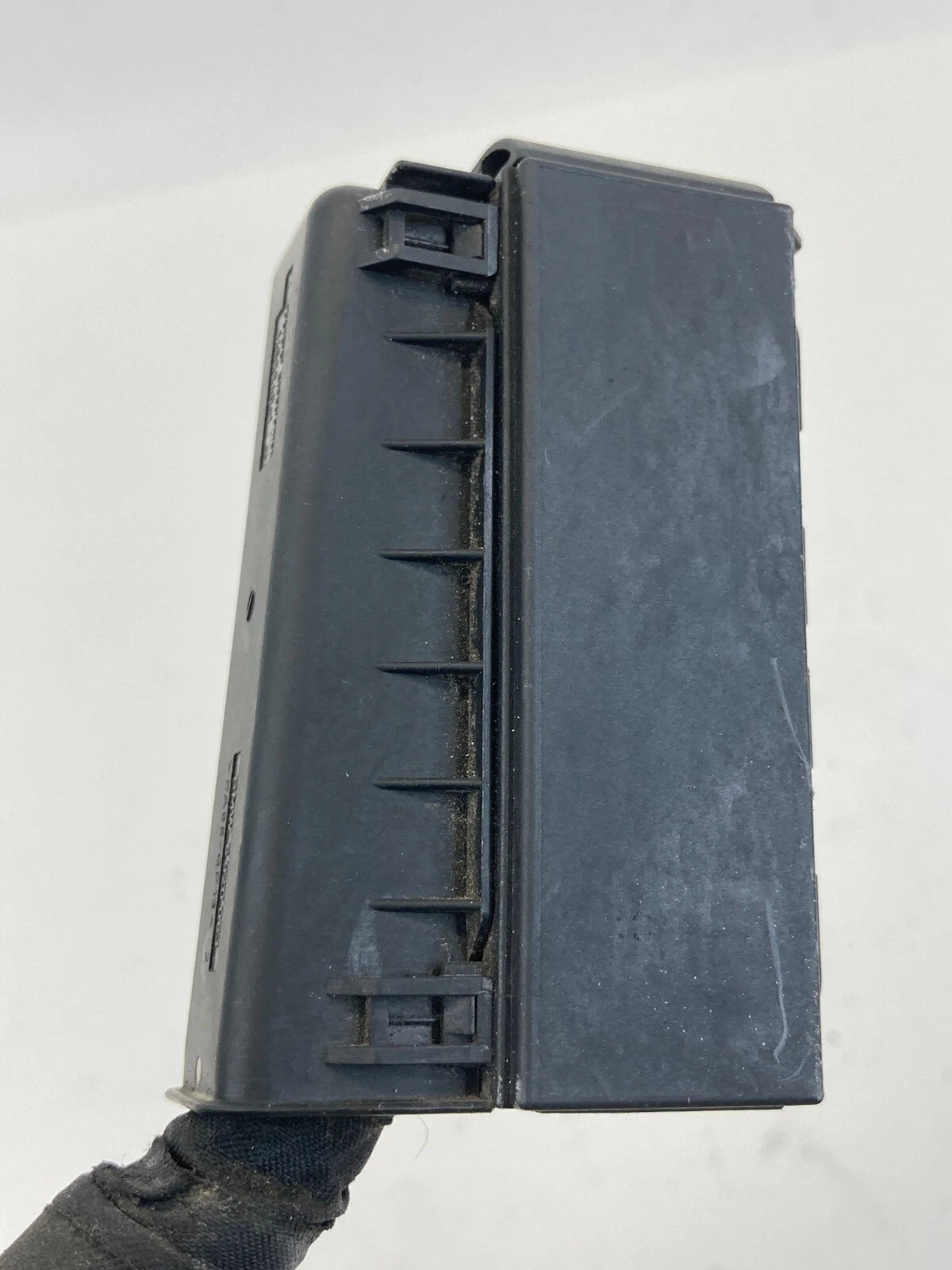 2006 2007 BMW 530XI 3.0L L6 AT ABS ANTI LOCK BRAKE PUMP CONNECTOR PLUG RELAY OEM
