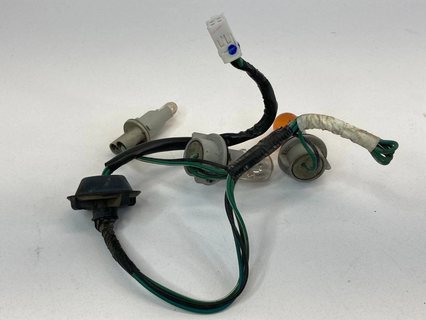 2010-2014 SUBARU OUTBACK WAGON REAR LEFT TRUNK TAIL LIGHT TAILLAMP WIRING HARNE