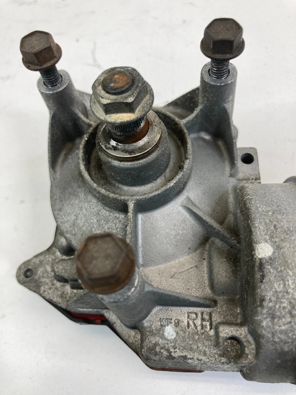 2008-2011 FORD FOCUS SEDAN FRONT WINDSHIELD WIPER MOTOR 63167-A-04 OEM