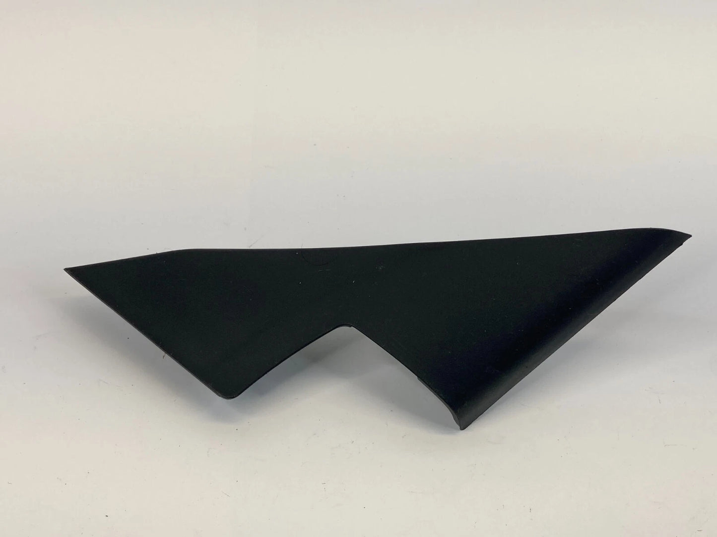 2005 2006 NISSAN ALTIMA SEDAN FRONT RIGHT INNER CORNER MIRROR COVER 80292-ZB000