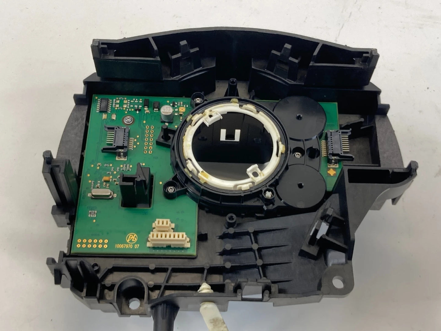 2013-2016 Ford Escape Steering Column Switch Housing DV6T-13N064-CC OEM