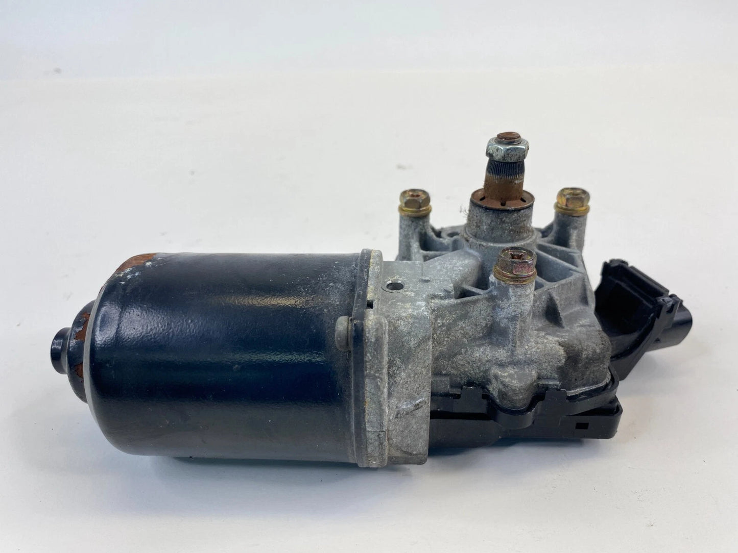 2000 2001 2002 2003 2004 2005 TOYOTA CELICA FRONT WIPER MOTOR 85110-2B040 OEM