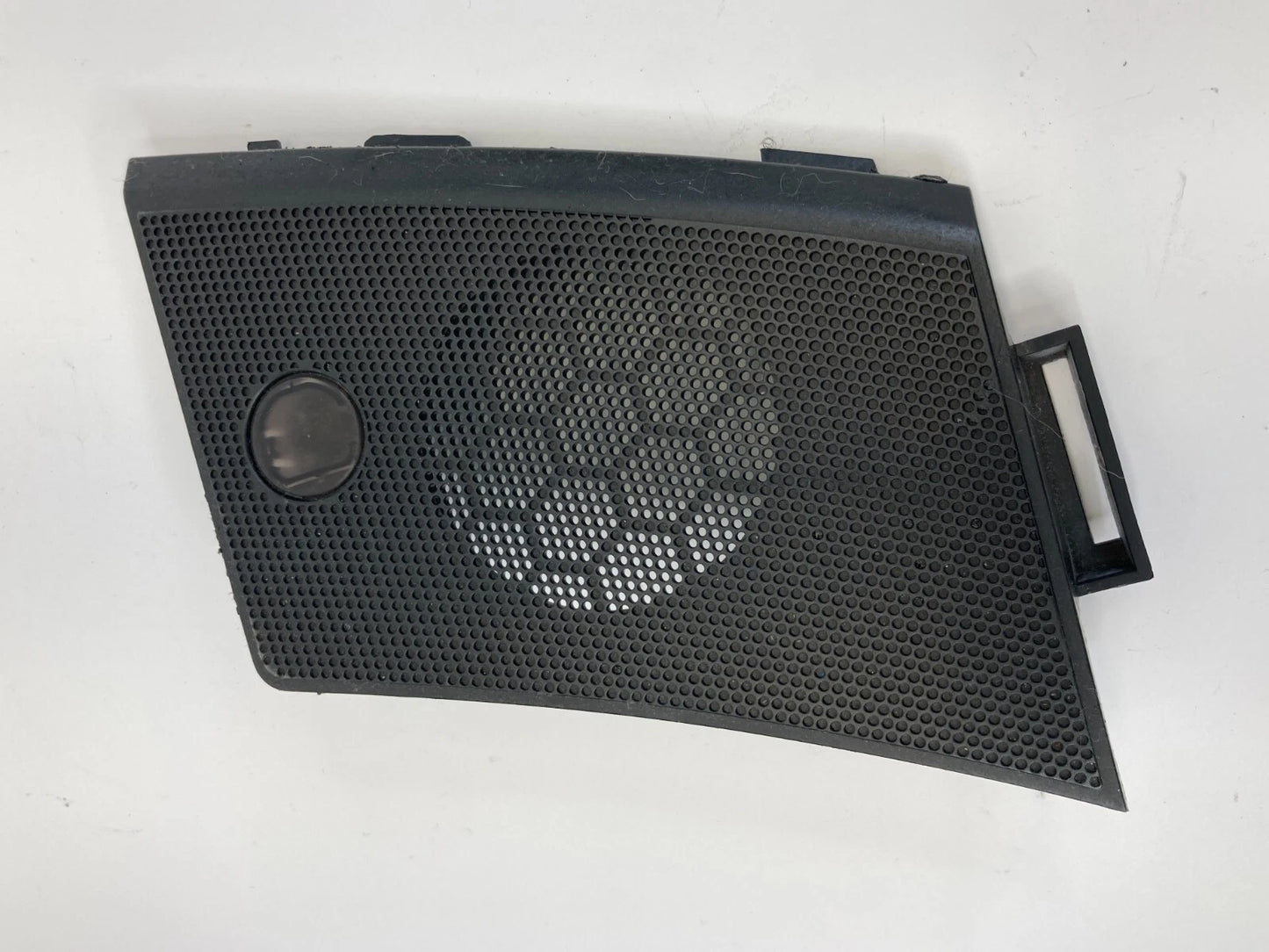07-13 ALTIMA 09-14 MAXIMA DASH RIGHT SPEAKER GRILLE COVER TRIM 68498-JA010 OEM