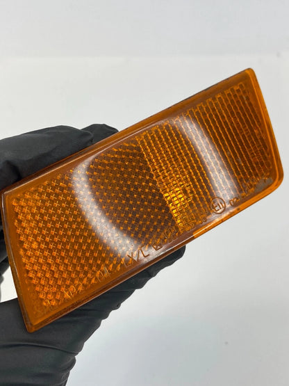 2005-2010 CHRYSLER 300 FRONT LEFT DRIVER BUMPER SIDE MARKER LIGHT LAMP ASSY OEM