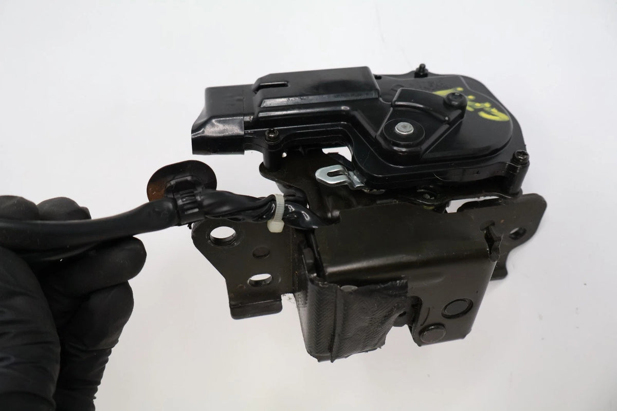 2004-2009 TOYOTA PRIUS REAR TRUNK LIFTGATE LOCK LATCH ACTUATOR RELEASE OEM