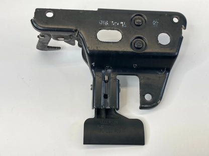 05-11 AUDI A6 QUATTRO UPPER HOOD BONNET SAFETY CATCH LOCK LEVER 4F0-823-480A OEM