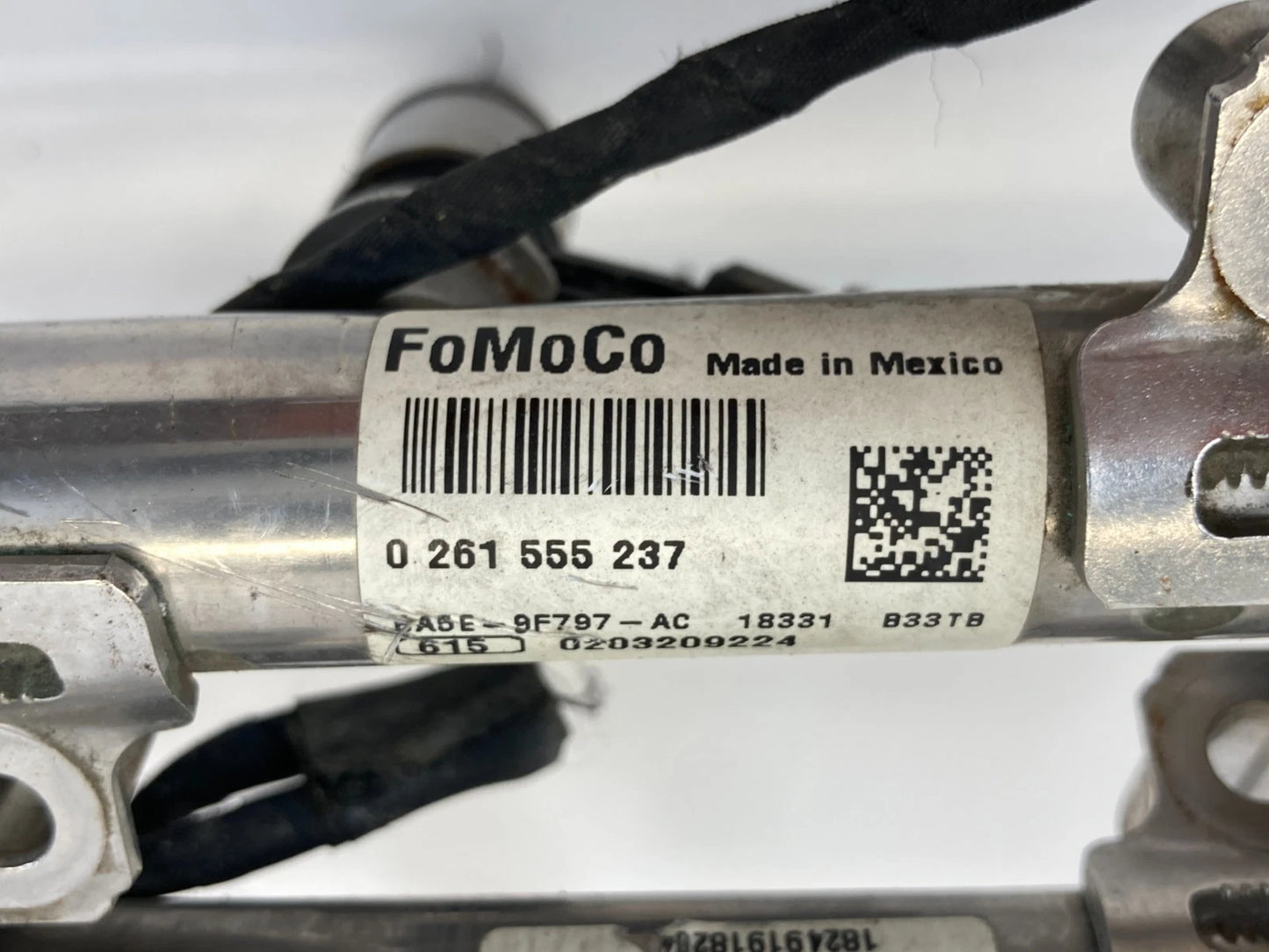 2014-2019 FORD EXPLORER POLICE INTERCEPTOR FUEL INJECTION RAIL W/INJECTORS OEM