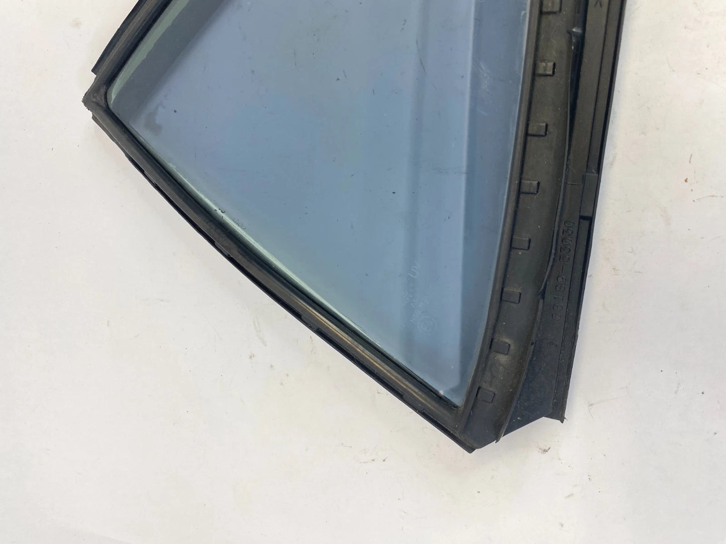 2006-2014 LEXUS IS250 IS350 REAR LEFT DOOR QUARTER WINDOW GLASS 68189-53030 OEM