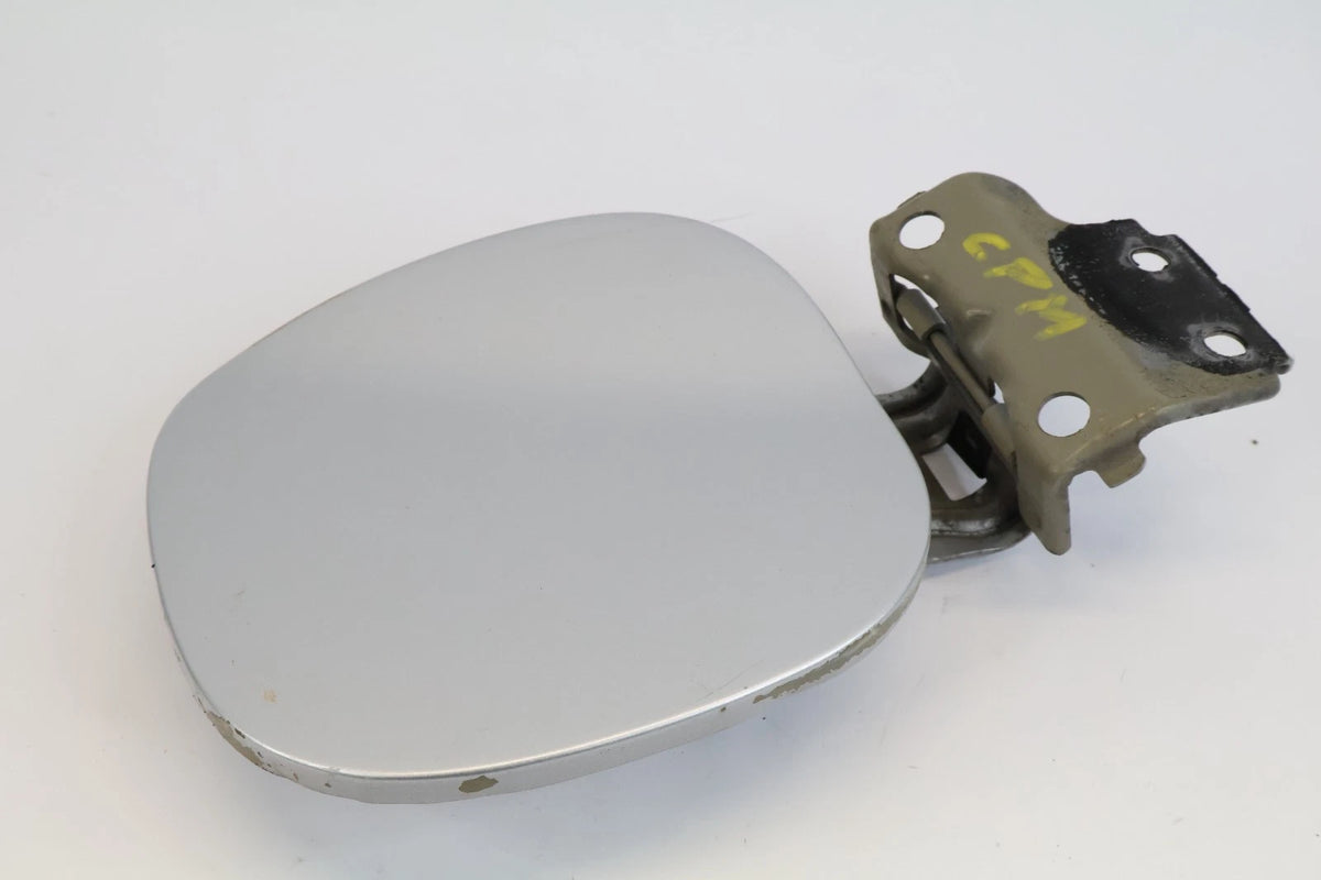 2005-2008 HONDA PILOT FUEL FILLER DOOR TANK GAS LID COVER NH689M SILVER OEM