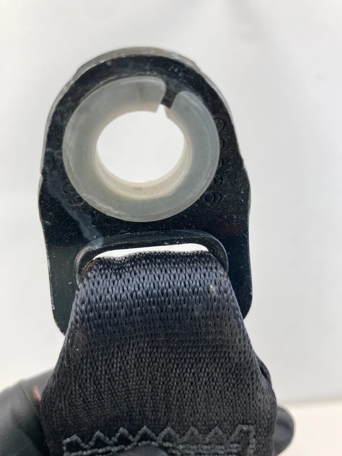 2005-2010 SCION TC FRONT RIGHT PASSENGER SIDE SEAT BELT RETRACTOR ASSEMBLY OEM