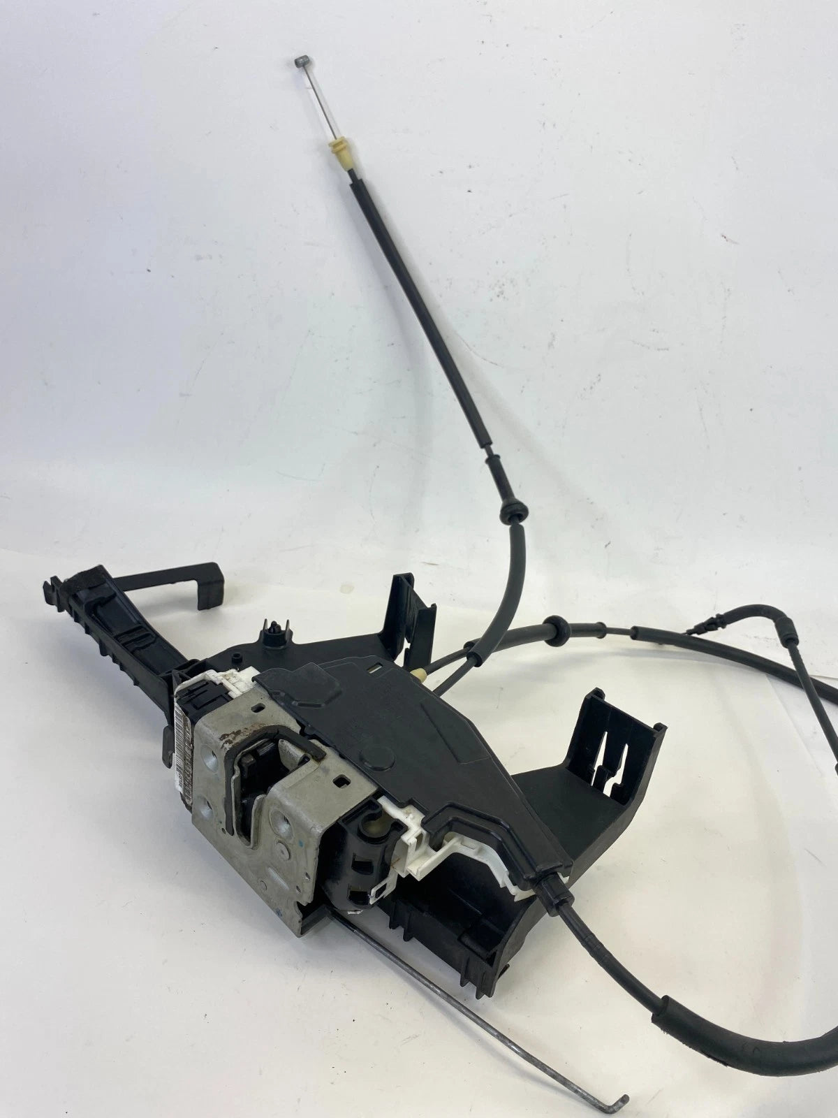 2015-2017 CHRYSLER 200 FRONT LEFT DRIVER DOOR LOCK LATCH ACTUATOR 04589913AE OEM