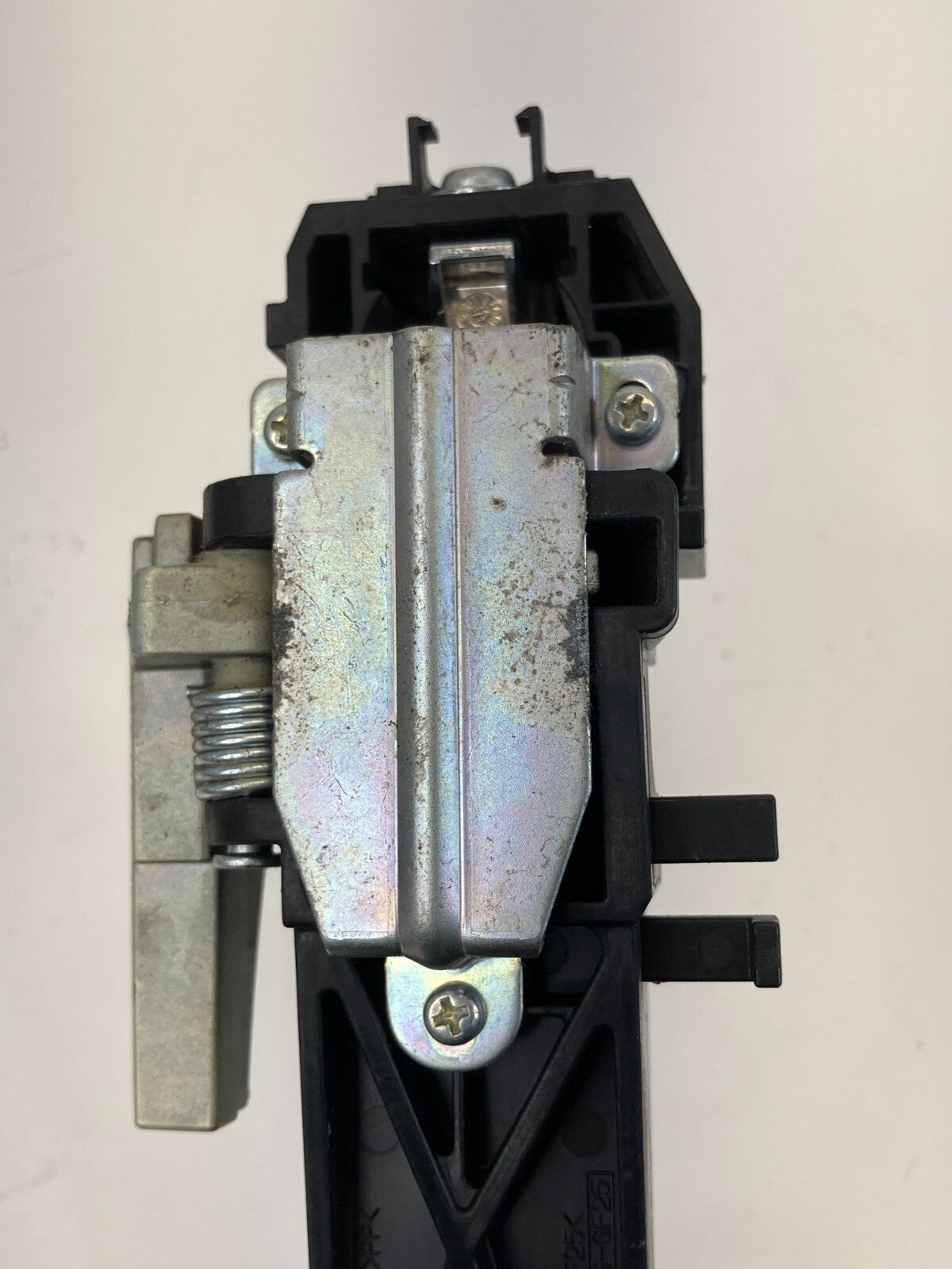 08 09 10 11 12 13 Nissan Rogue Front Right Side Exterior Door Handle Assy OEM