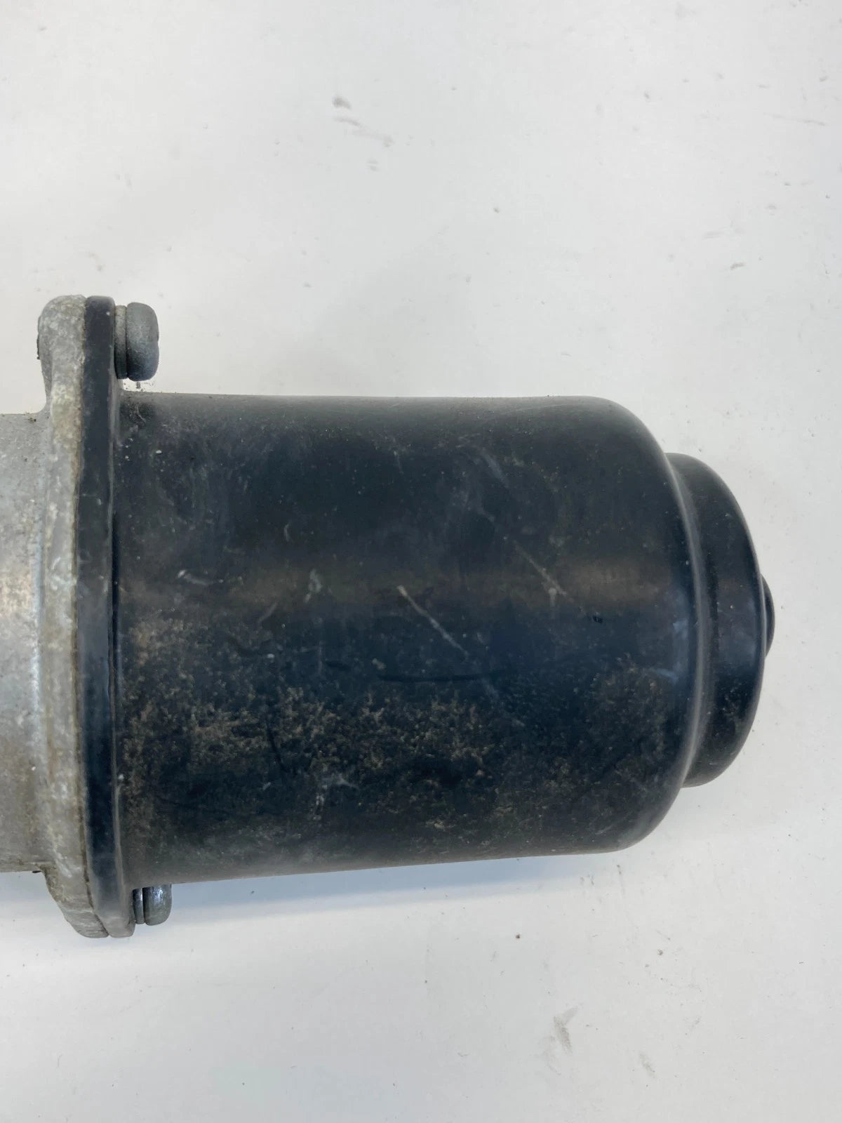 2003-2007 HONDA ACCORD SEDAN FRONT WINDSHIELD WIPER MOTOR