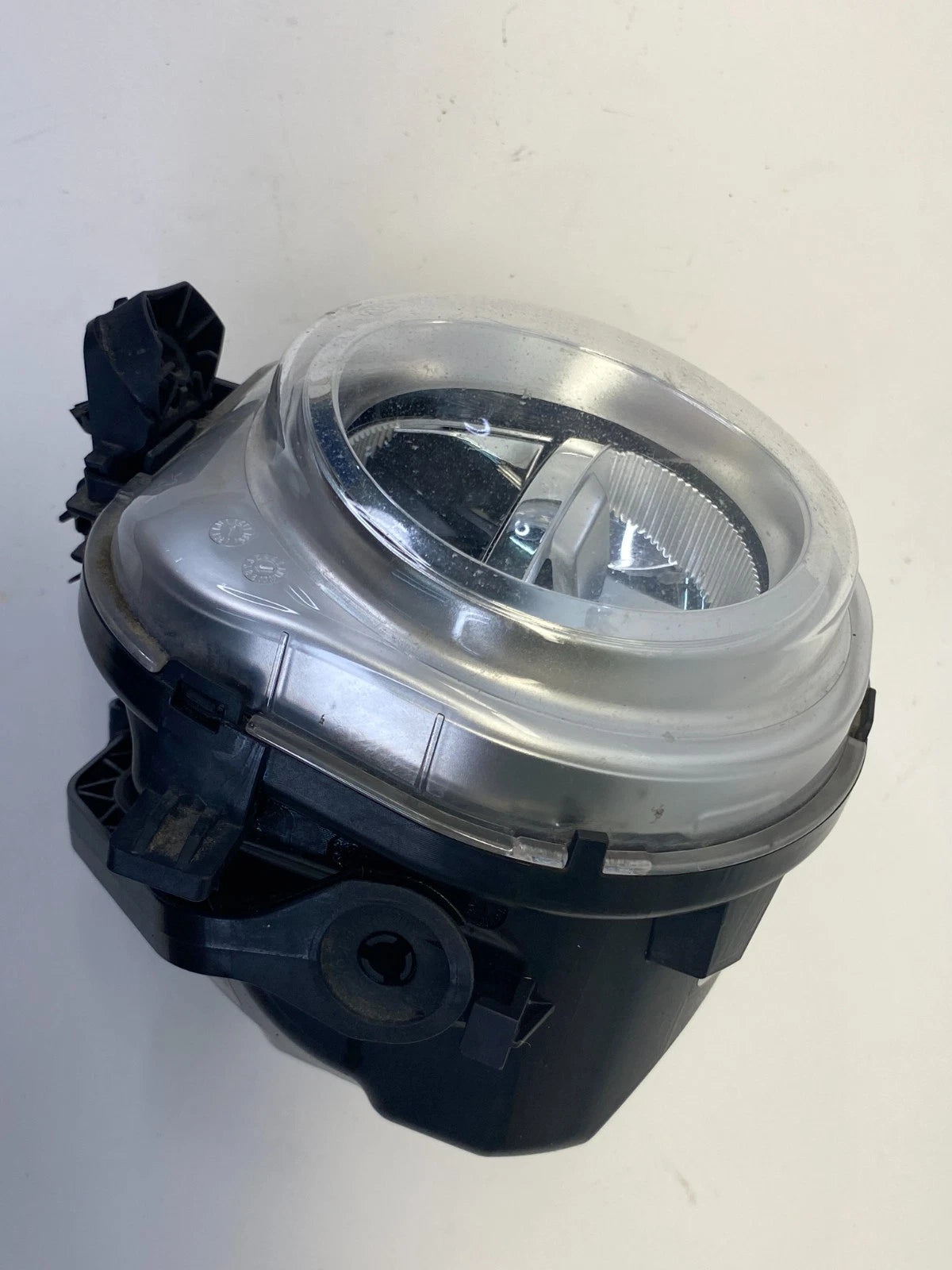 2014-2017 BMW X3 FRONT BUMPER RIGHT LED FOG LIGHT LAMP 63177317252 OEM