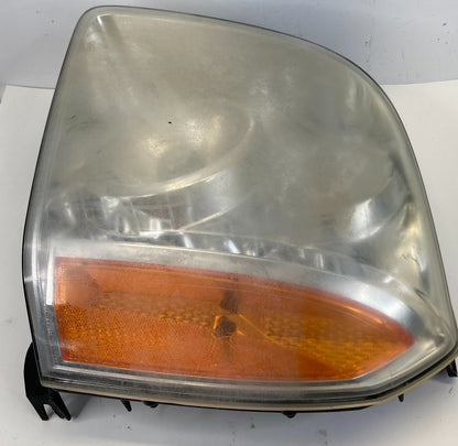 2007-2014 GMC Yukon Front Left FR LH Driver Headlight Headlamp 16532814 OEM