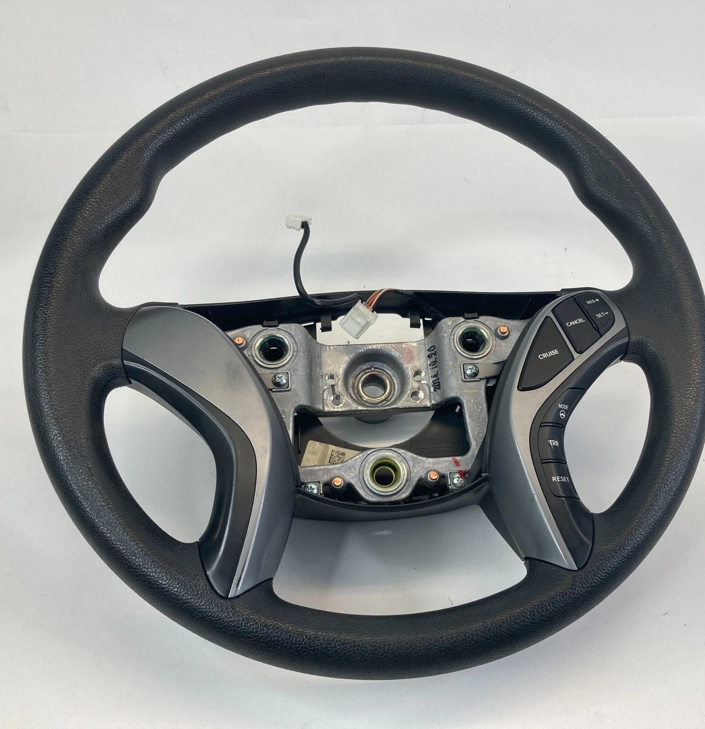2014-2016 HYUNDAI ELANTRA SEDAN STEERING WHEEL W/CRUISE CONTROL SWITCHES OEM