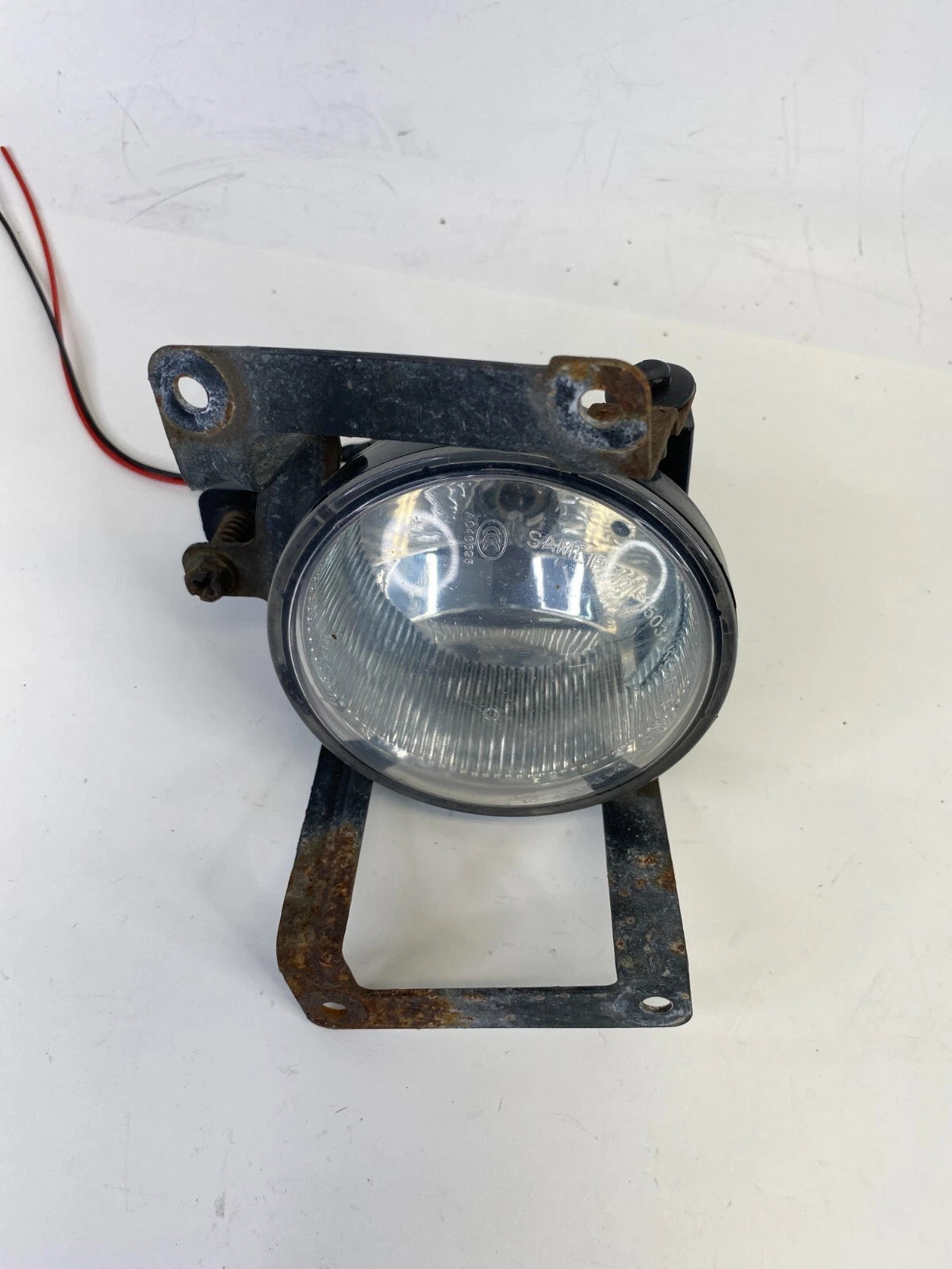 05 06 07 08 09 HYUNDAI TUCSON FRONT RIGHT PASSENGER SIDE FOG LIGHT FOG LAMP OEM
