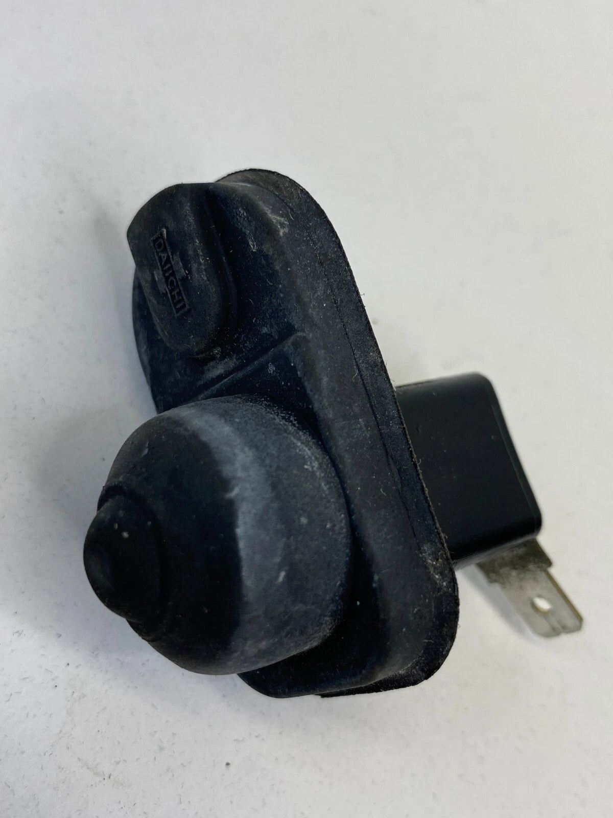 1992-2000 HONDA CIVIC REAR RIGHT SIDE DOOR JAMB AJAR SENSOR SWITCH BUTTON OEM