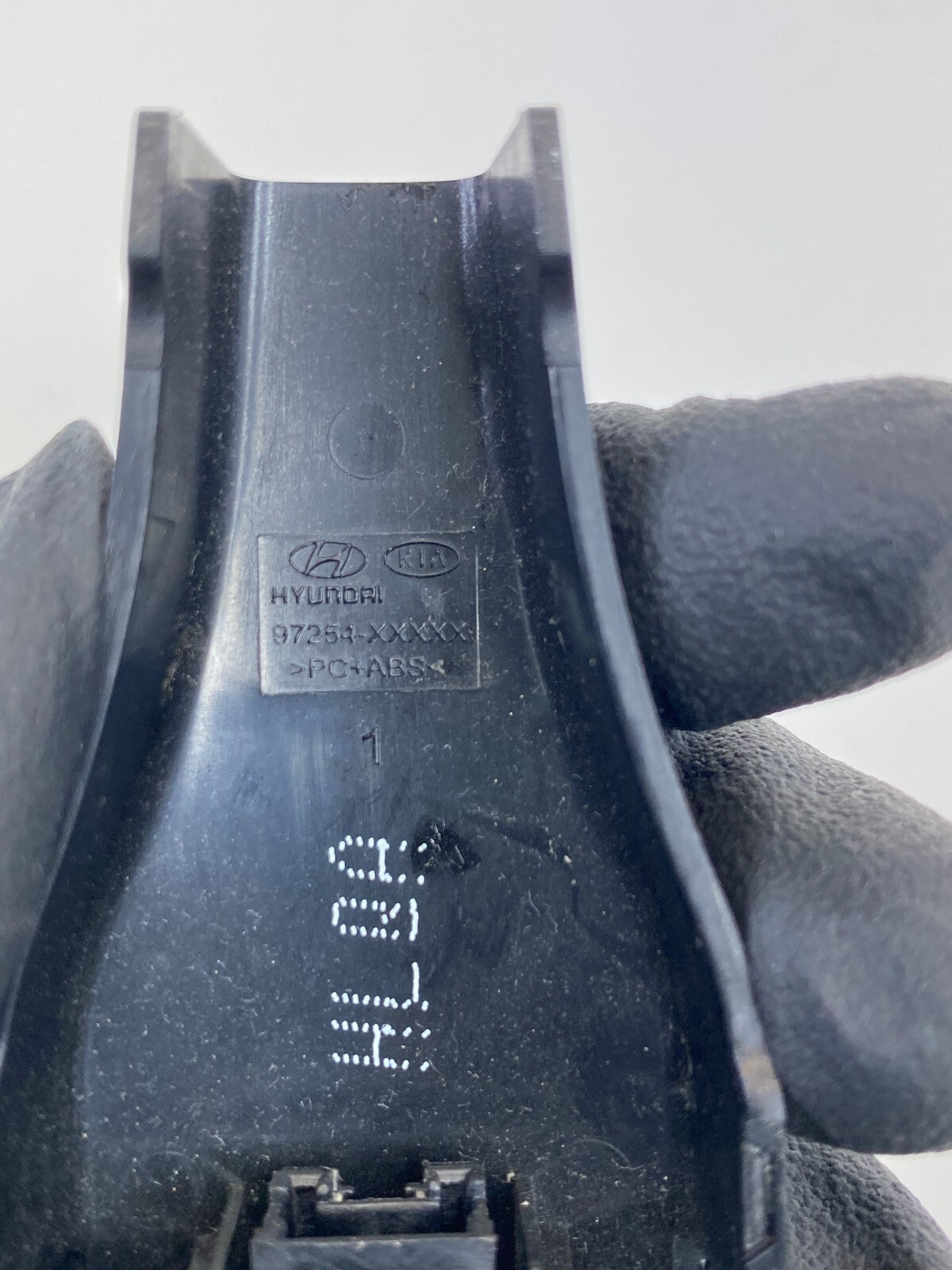 2013 Hyundai Santa Fe Sport Front Sunlight Sensor w/ Cover Trim Lid 97254-XXXXX