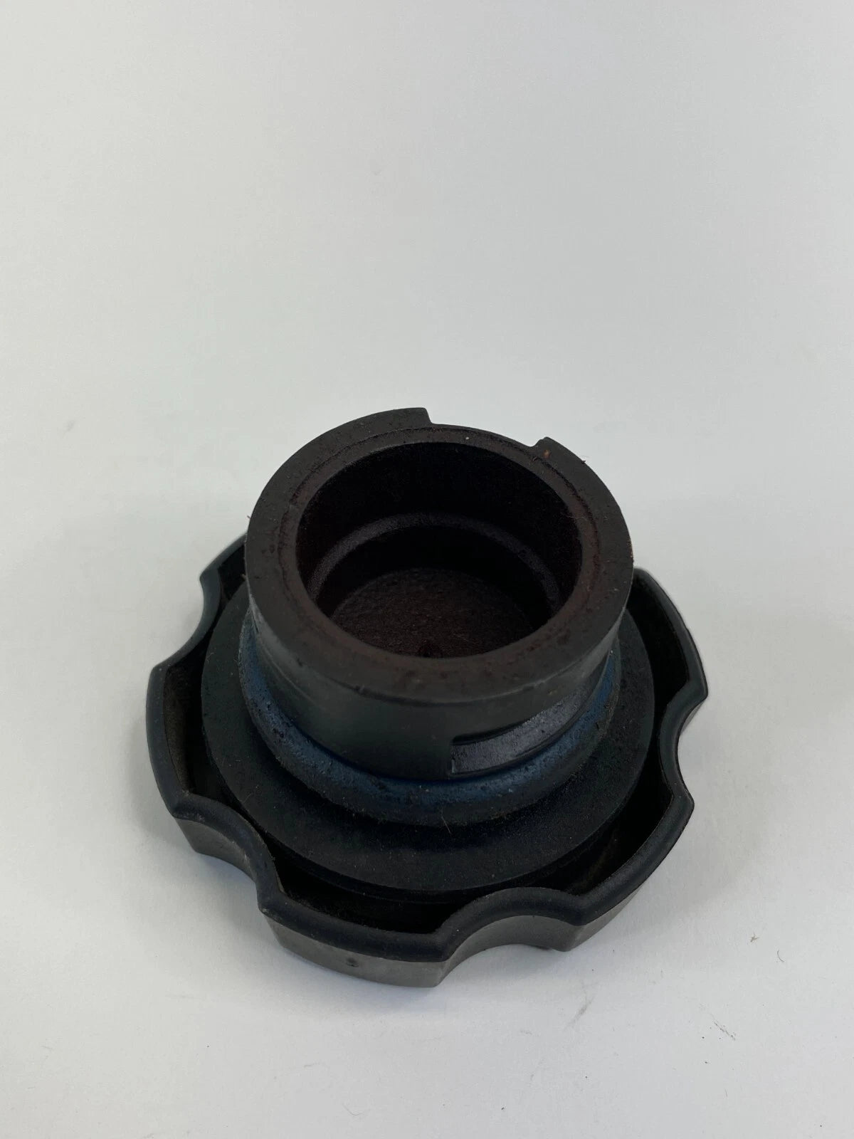 2006-2011 BUICK LUCERNE 3.8L V6 ENGINE OIL FLUID FILLER CAP COVER SAE 5W-30