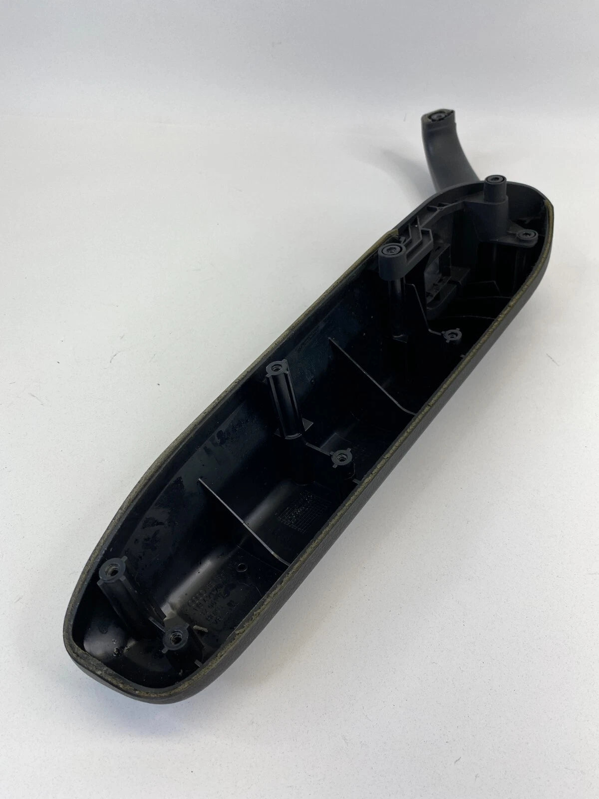 2002-2008 AUDI A4 FRONT RIGHT SIDE INTERIOR DOOR PULL HANDLE ARMREST 8E1867162B