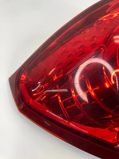 2008-2010 SATURN VUE REAR LEFT QUARTER PANNEL MOUNTED TAIL LIGHT TAILLIGHT OEM