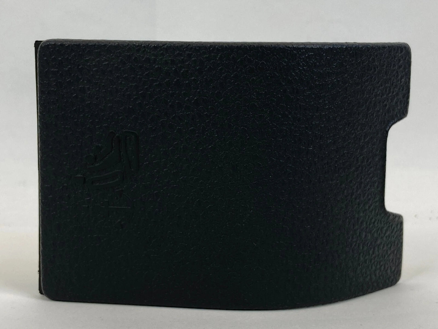 2012-2019 VOLKSWAGEN PASSAT REAR CHILD SEAT ANCHOR HOOK COVER TRIM CAP 561863413