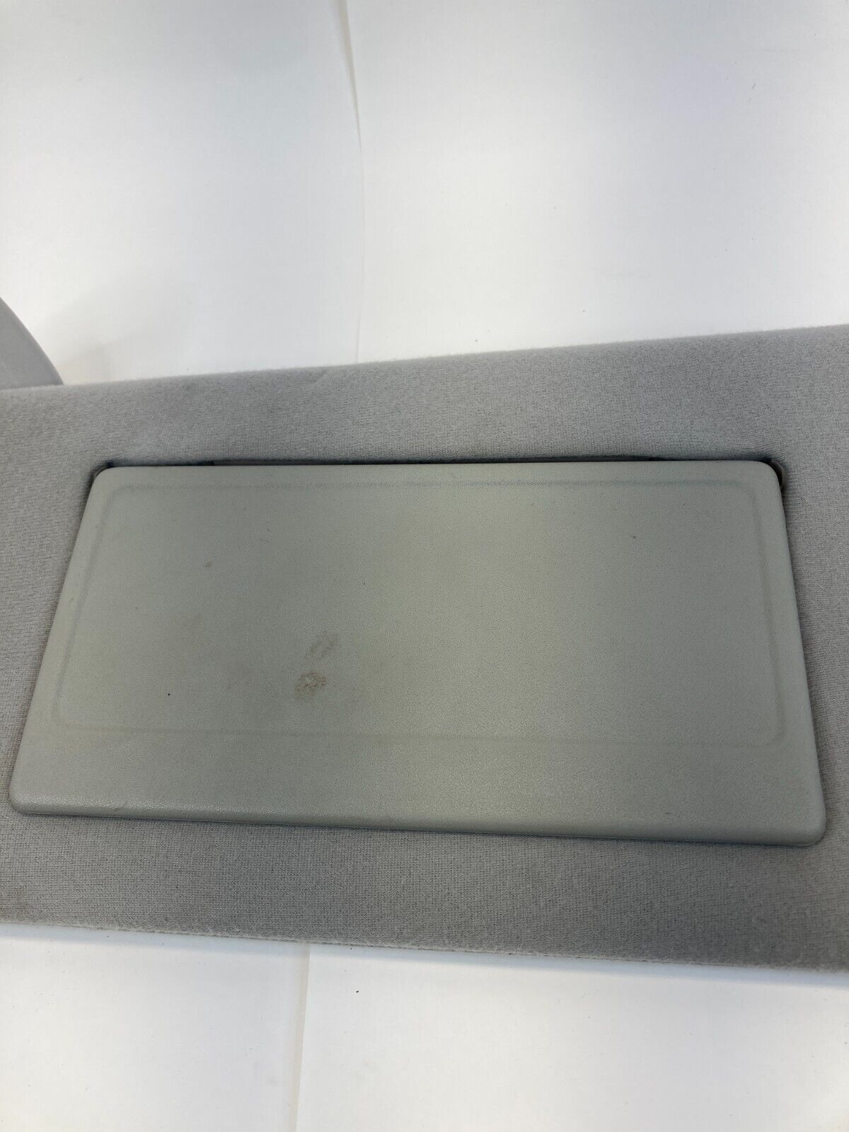 2004 2005 Ford F-150 F150 Roof Left Side Sunvisor Sun Visor Shade 1229503 OEM