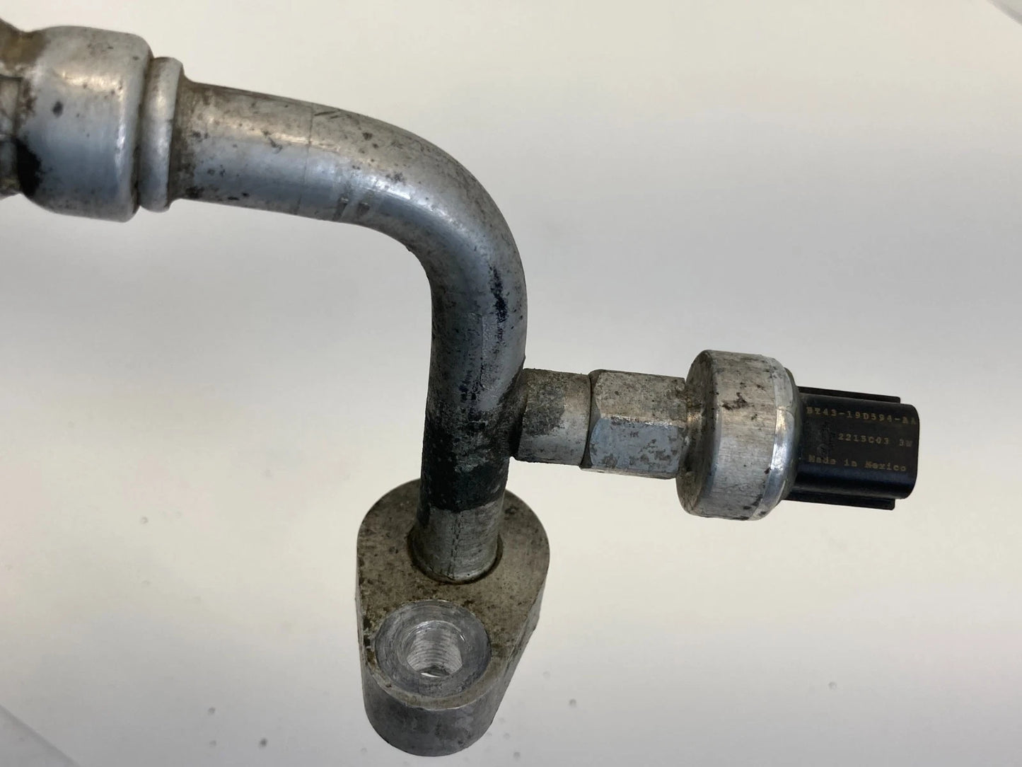 13-19 Ford Explorer Police Interceptor 3.7L AC Refrigerant Discharge Hose Line