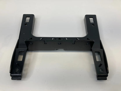 11-13 HYUNDAI ELANTRA ARMREST MOUNTING CONSOLE REAR BRACKET ASSY 84622-3X000 OEM