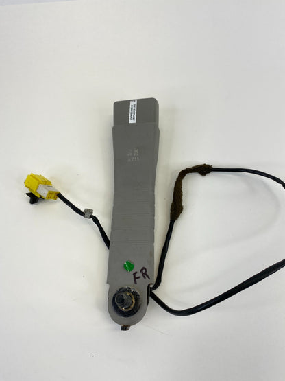 2008 Saturn Vue SUV Front Right Passenger Side Seat Belt Buckle OEM