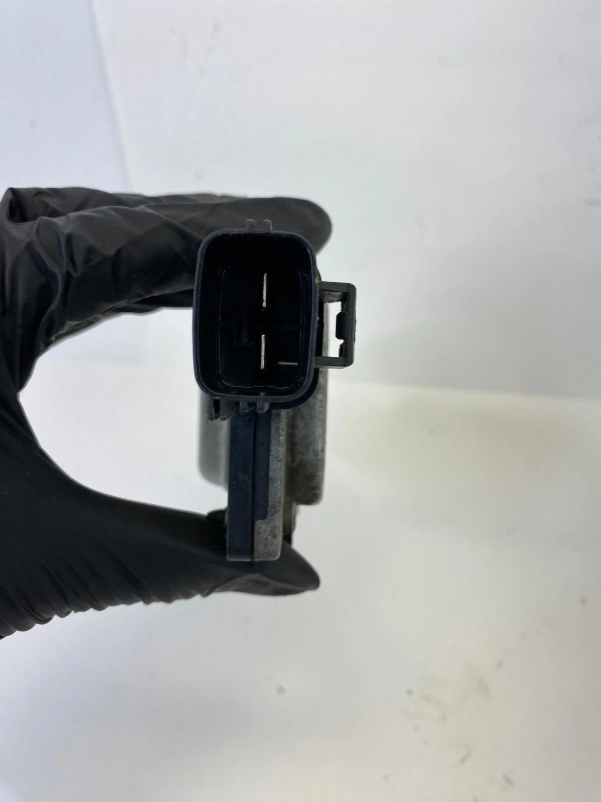 2012-2018 FORD FOCUS 2.0L COOLING FAN RADIATOR CONTROL MODULE 1-137-328-567 OEM