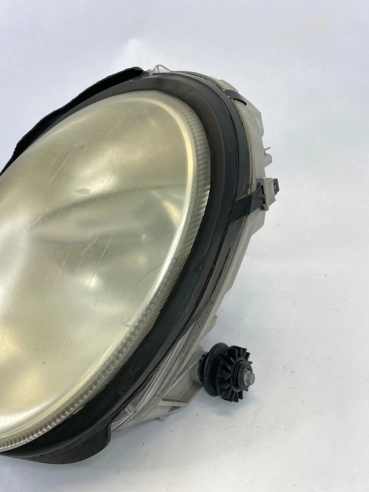 2001-2005 MERCEDES C240 LEFT DRIVER SIDE HALOGEN HEADLIGHT ASSEMBLY OEM