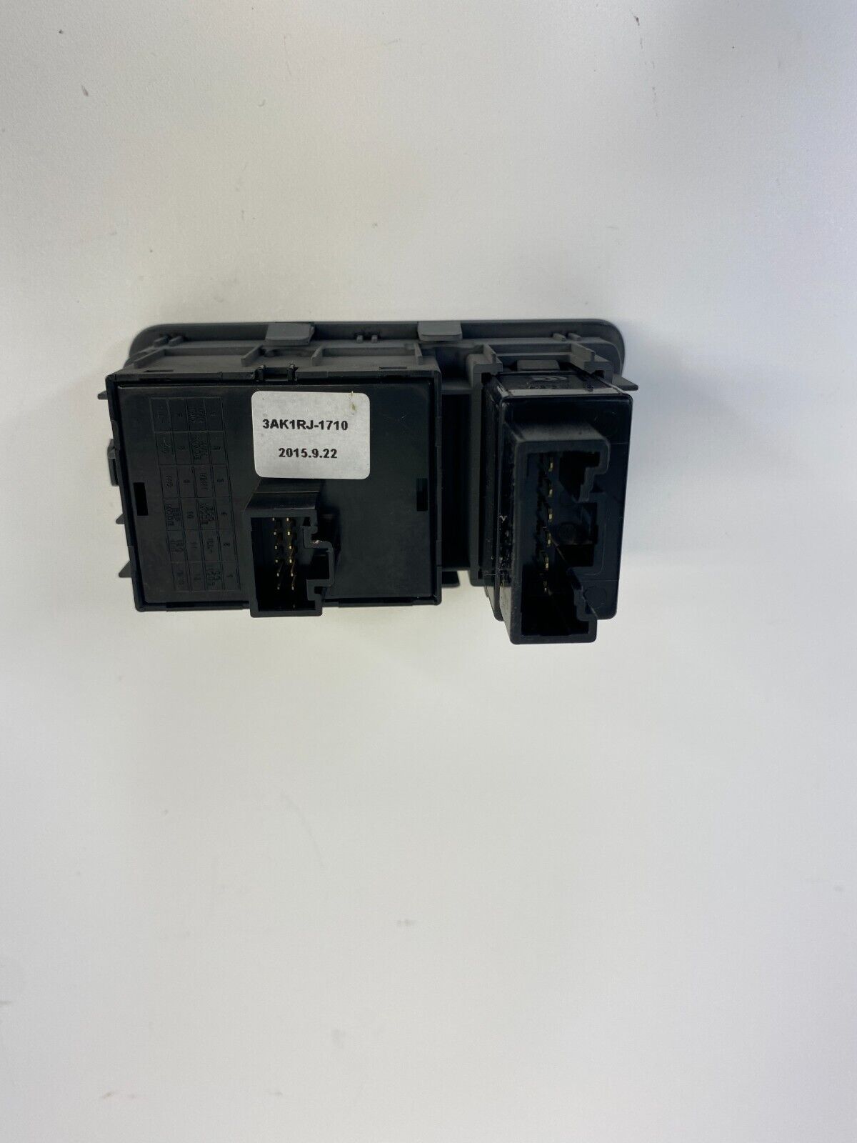 12 13 14 15 16 17 Hyundai Accent Active ECO Traction Control Dimmer Switch OEM