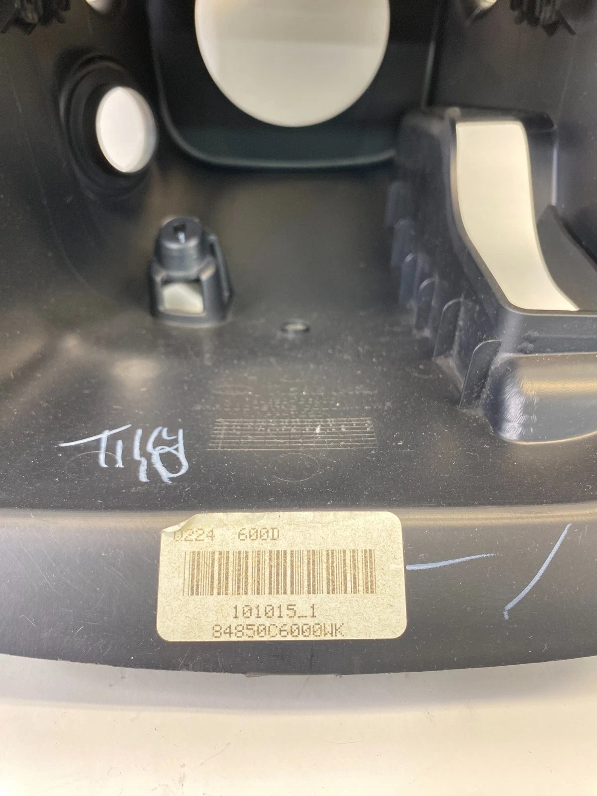 2016-2020 KIA SORENTO DASH CLUSTER BEZEL W/ COLUMN COVER TRIM 84830-C5000WK OEM