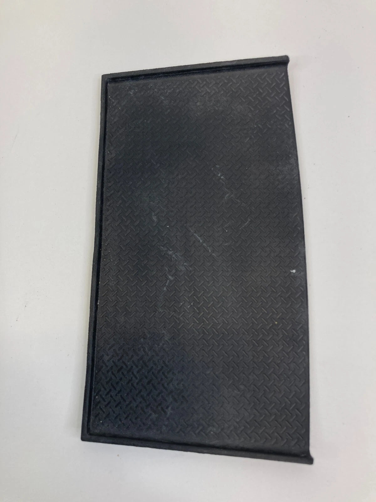 2007 2008 2009 HYUNDAI ELANTRA SEDAN FRONT CENTER CONSOLE PANEL MAT TRAY OEM