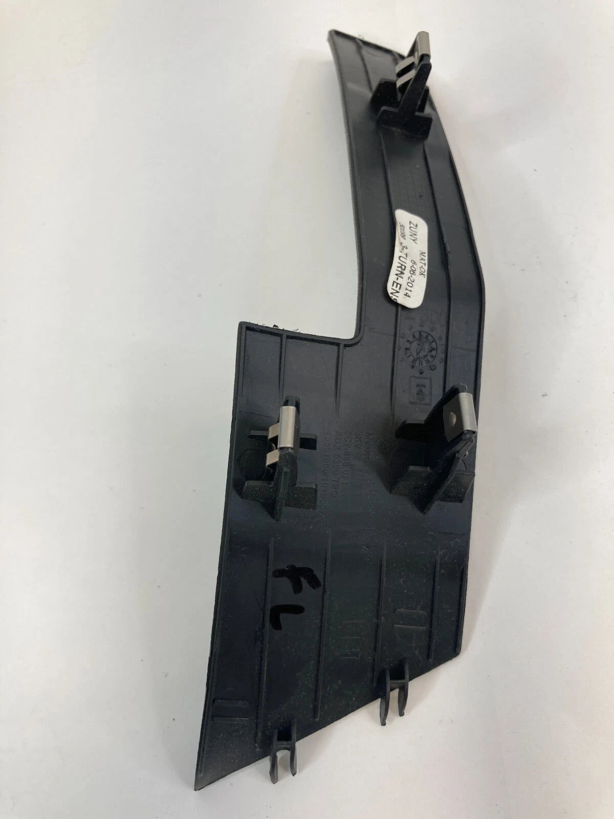 11-18 VOLKSWAGEN JETTA SEDAN FRONT LEFT DOOR PANEL HANDLE COVER TRIM 5C7868071