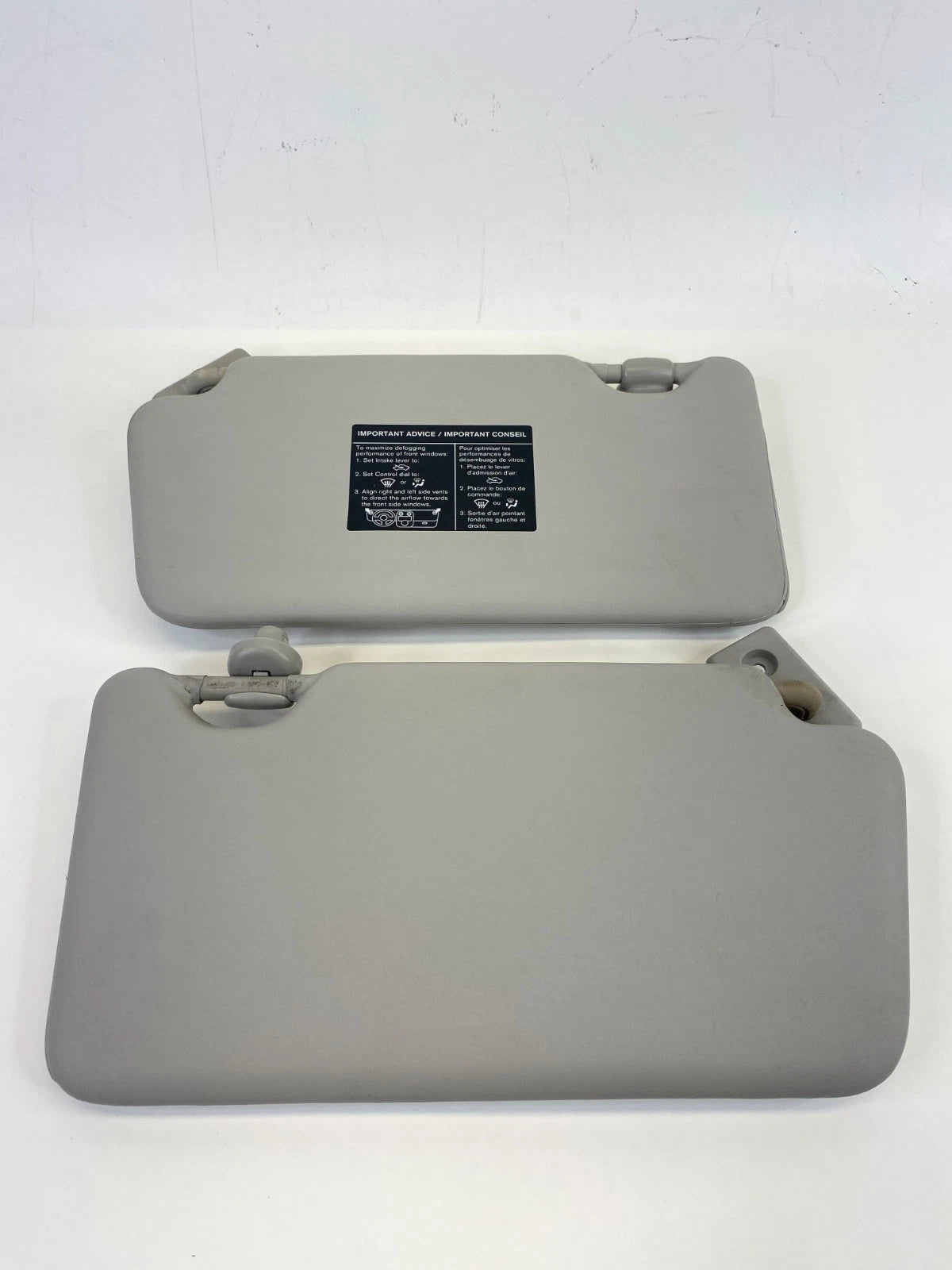 2014 2015 Nissan Versa Note Left & Right Sun Visor Sunvisor Set Pair OEM