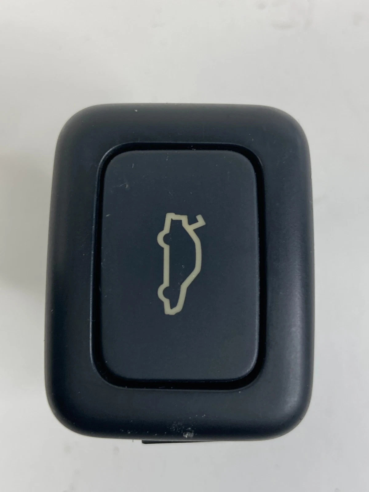 03-11 SAAB 9-3 SEDAN TRUNK LID OPENER RELEASE LOCK CONTROL SWITCH OEM 12805287